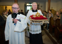 Piotrków Kujawski: Nawiedzenie figury św. Michała Archanioła